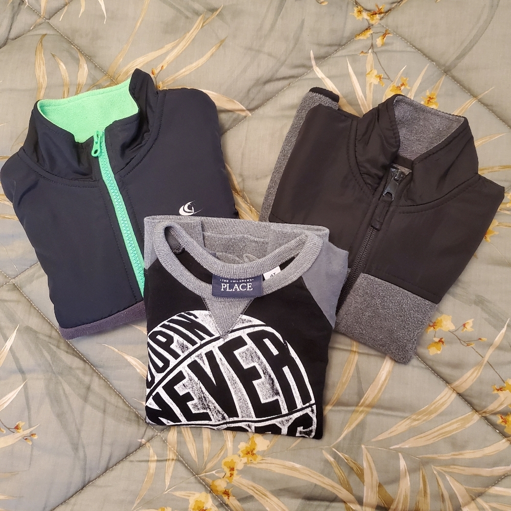 Toddler boy's bundle of 3 sweaters